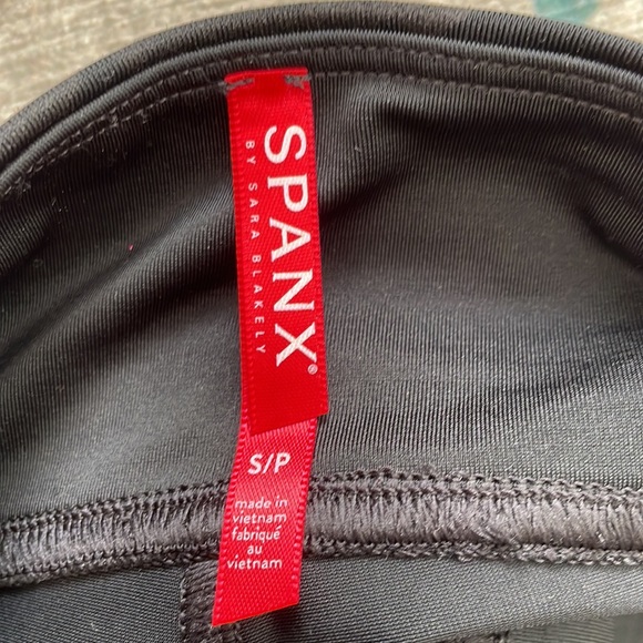 Spanx Camo Faux Leather leggings - Picture 9 of 11